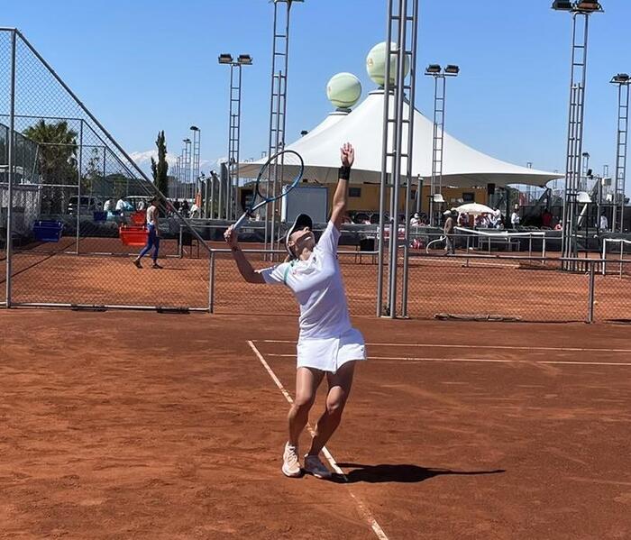 Tomova